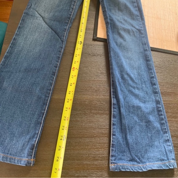 Joe’s Jeans | Petite Bootcut - Picture 5 of 7